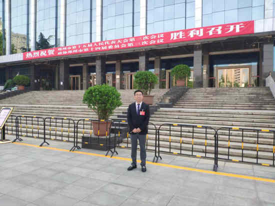 44_meitu_4.jpg 44_meitu_4.jpg